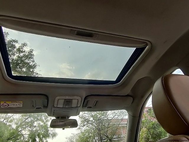 Used Mahindra XUV500 W11 in Indore