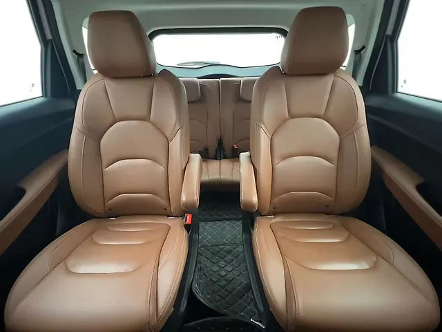 Used MG Hector Plus [2020-2023] Sharp 2.0 Diesel Turbo MT 6-STR in Chandigarh