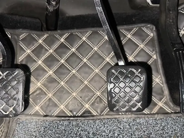 Used MG Hector Plus [2020-2023] Sharp 2.0 Diesel Turbo MT 6-STR in Chandigarh