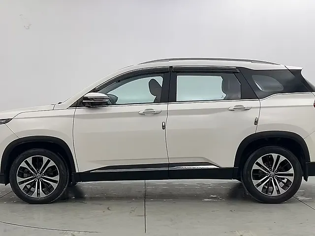 Used MG Hector Plus [2020-2023] Sharp 2.0 Diesel Turbo MT 6-STR in Chandigarh