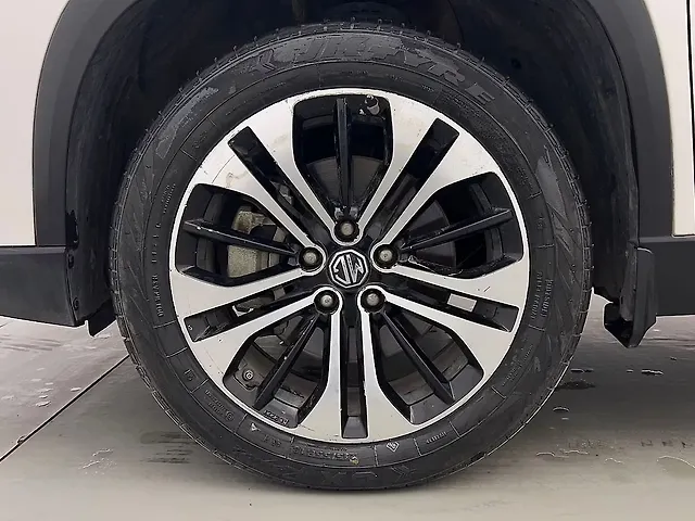 Used MG Hector Plus [2020-2023] Sharp 2.0 Diesel Turbo MT 6-STR in Chandigarh