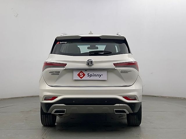 Used MG Hector Plus [2020-2023] Sharp 2.0 Diesel Turbo MT 6-STR in Chandigarh