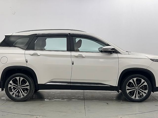 Used MG Hector Plus [2020-2023] Sharp 2.0 Diesel Turbo MT 6-STR in Chandigarh