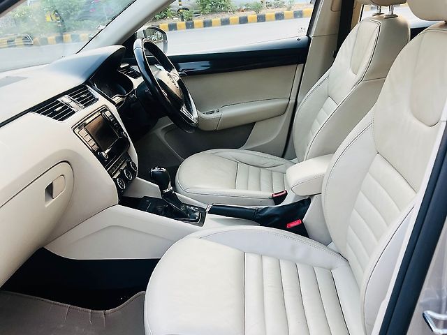 Used Skoda Octavia [2013-2015] Elegance 1.8 TSI AT in Delhi