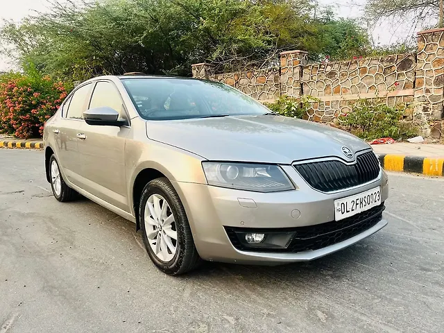 Used Skoda Octavia [2013-2015] Elegance 1.8 TSI AT in Delhi