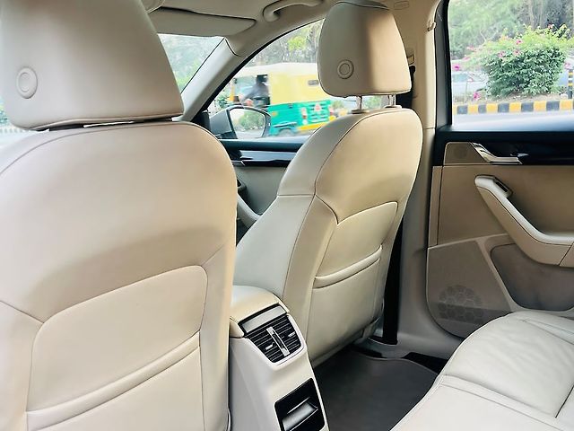 Used Skoda Octavia [2013-2015] Elegance 1.8 TSI AT in Delhi