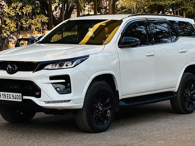 Used Toyota Fortuner GR-S in Mumbai