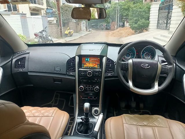 Used Mahindra XUV500 W7 [2018-2020] in Hyderabad