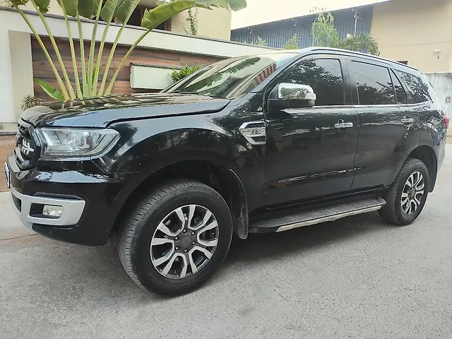 Used Ford Endeavour [2016-2019] Titanium 2.2 4x2 AT in Hyderabad