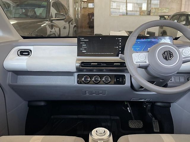 Used MG Comet EV Plush in Bangalore