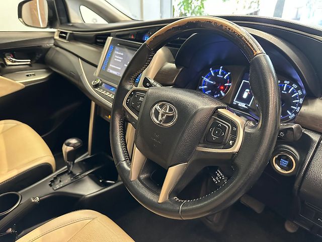 Used Toyota Innova Crysta [2016-2020] 2.8 ZX AT 7 STR [2016-2020] in Mumbai