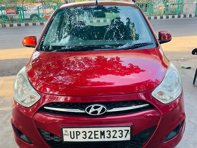 Used 2011 Hyundai i10 in Lucknow