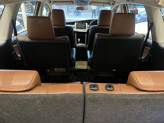 Used Toyota Innova Crysta [2016-2020] 2.8 ZX AT 7 STR [2016-2020] in Bangalore