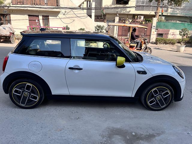 Used MINI Cooper SE 3-Door in Mumbai