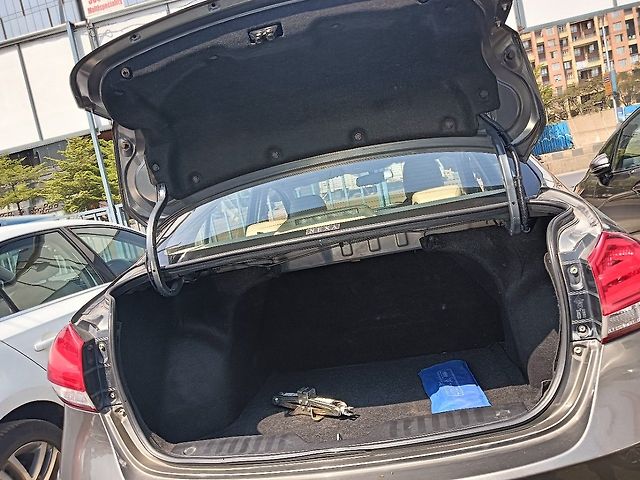 Used Maruti Suzuki Ciaz Alpha Hybrid 1.5 AT [2018-2020] in Pune