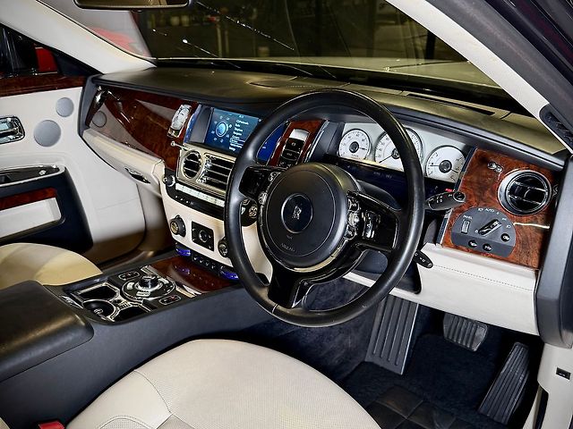 Used Rolls-Royce Ghost 6.5 in Delhi