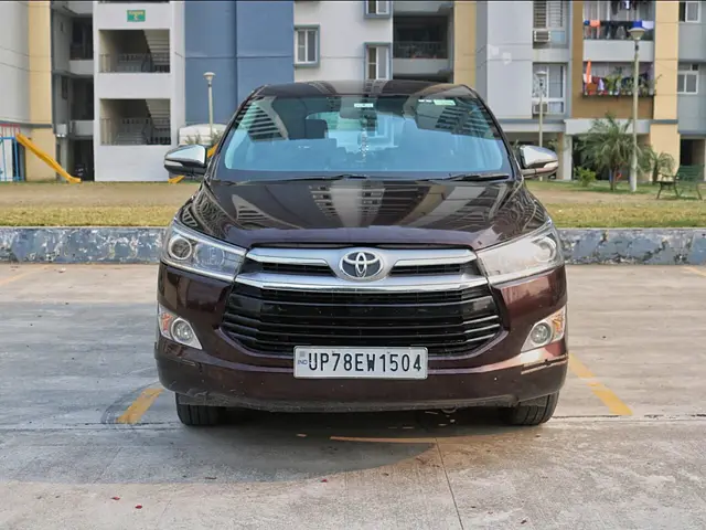 Used 2017 Toyota Innova Crysta in Lucknow