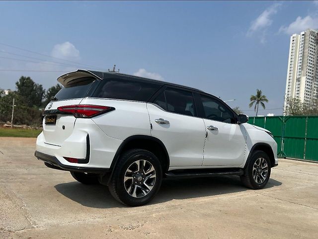 Used Toyota Fortuner Legender 2.8 4X2 AT in Bangalore