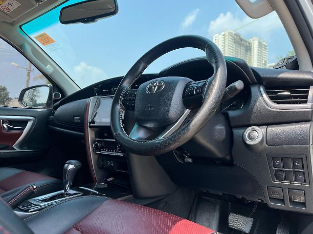Used Toyota Fortuner Legender 2.8 4X2 AT in Bangalore