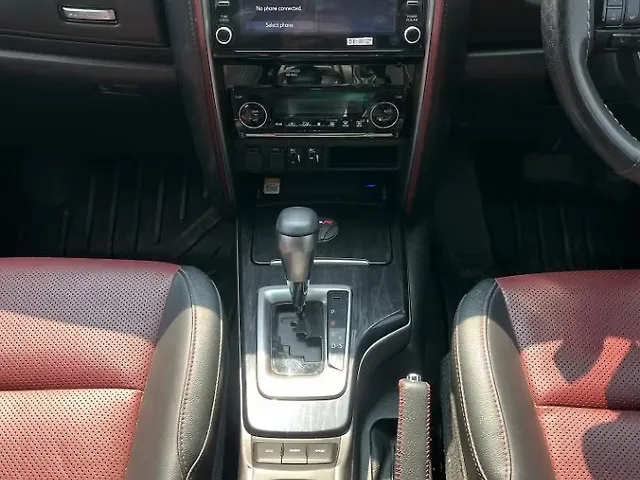 Used Toyota Fortuner Legender 2.8 4X2 AT in Bangalore