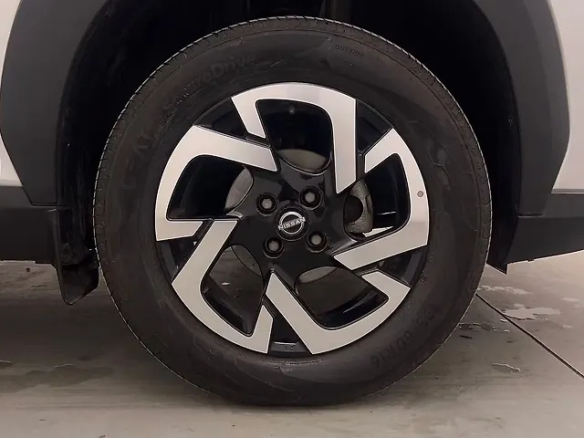 Used Nissan Magnite [2020-2024] XV Premium in Chandigarh