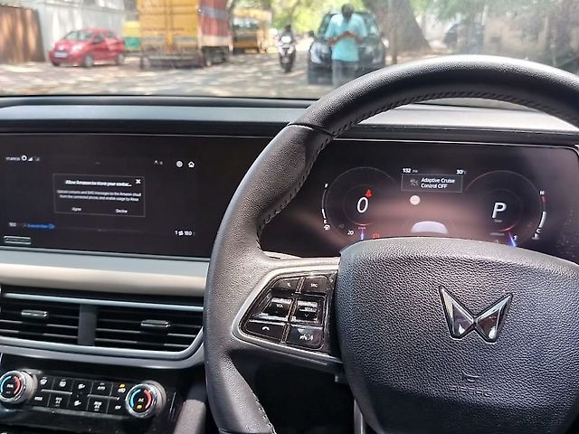 Used Mahindra XUV700 AX 7 Petrol AT 7 STR [2021] in Bangalore