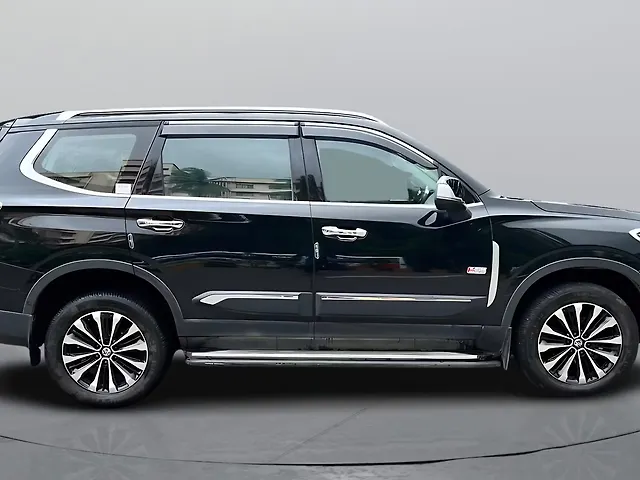 Used MG Gloster [2020-2022] Savvy 6 STR 2.0 Twin Turbo 4WD in Mumbai