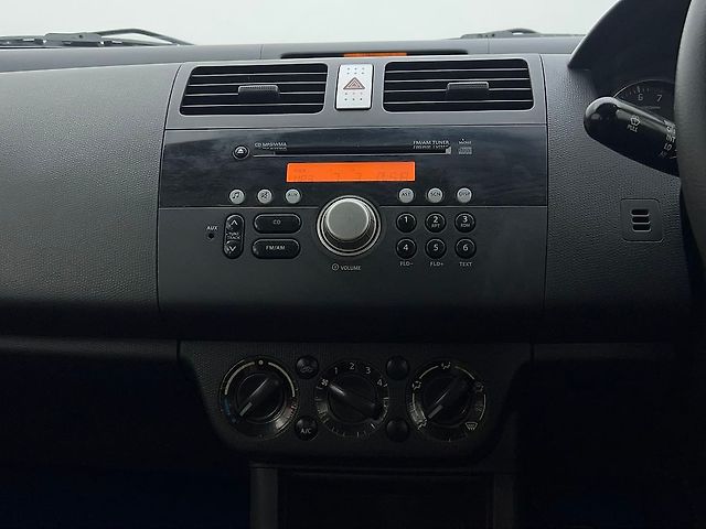 Used Maruti Suzuki Swift Dzire [2010-2011] VXi 1.2 BS-IV in Chandigarh