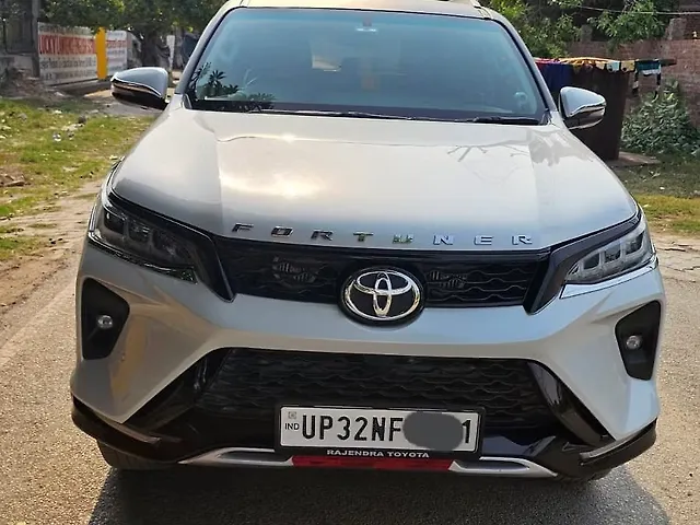 Used 2022 Toyota Fortuner in Lucknow