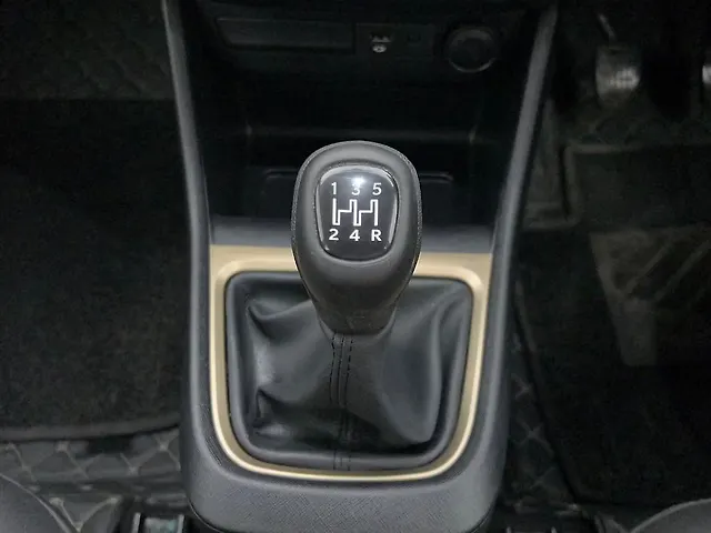 Used Tata Punch Accomplished Dazzle Pack MT [2021-2023] in Chandigarh