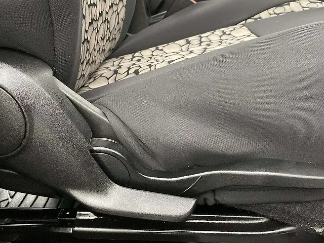 Used Maruti Suzuki Swift [2021-2024] VXi [2021-2023] in Ahmedabad