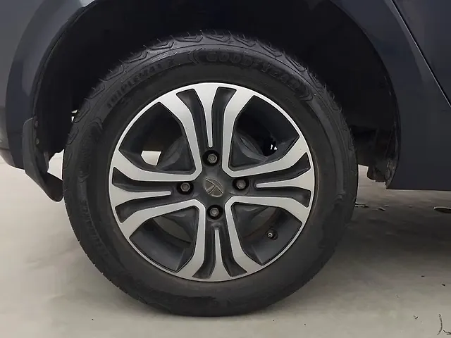 Used Tata Tiago XZ Plus CNG [2022-2023] in Mumbai