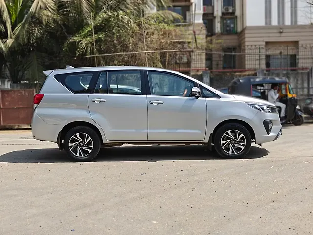 Used Toyota Innova Crysta [2016-2020] 2.4 GX 7 STR [2016-2020] in Mumbai