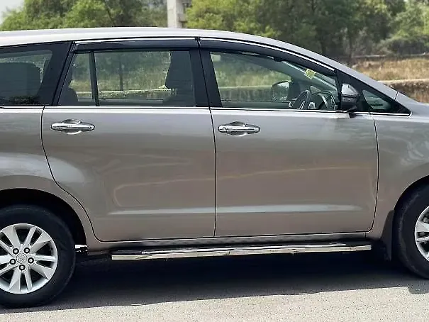 Used Toyota Innova Crysta [2016-2020] 2.4 V Diesel in Delhi