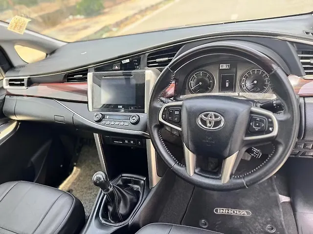 Used Toyota Innova Crysta [2016-2020] 2.4 V Diesel in Delhi