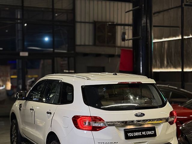 Used Ford Endeavour Titanium Plus 2.0 4x2 AT in Delhi