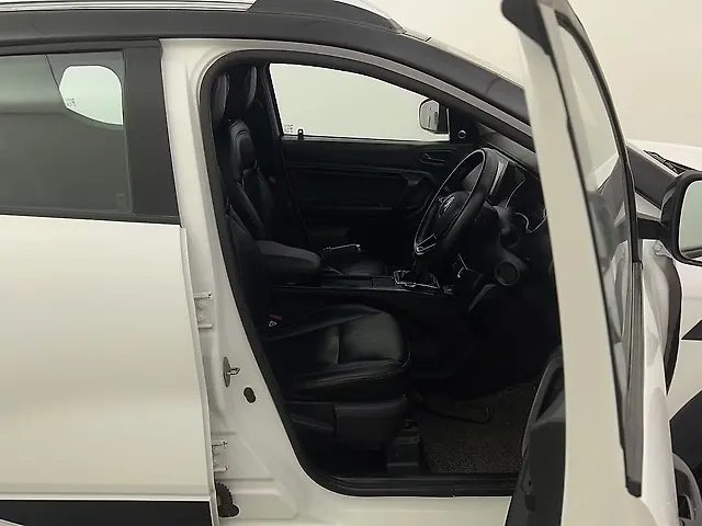 Used Renault Kiger [2021-2022] RXZ AMT Dual Tone in Delhi