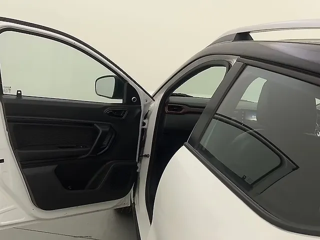 Used Renault Kiger [2021-2022] RXZ AMT Dual Tone in Delhi