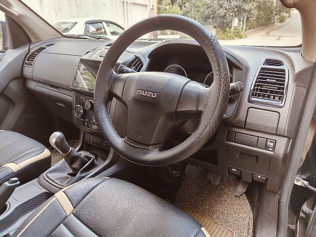 Used Isuzu D-Max [2021-2024] Hi-Lander [2021] in Hyderabad