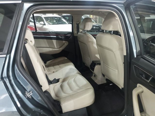 Used Skoda Kodiaq [2017-2020] Style 2.0 TDI 4x4 AT in Bangalore