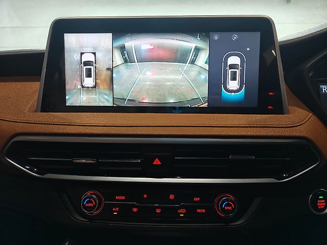 Used MG Gloster [2020-2022] Savvy 6 STR 2.0 Twin Turbo 4WD in Ahmedabad