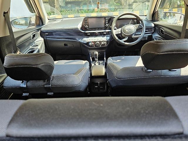 Used Hyundai i20 [2020-2023] Sportz 1.2 IVT [2020-2023] in Mumbai