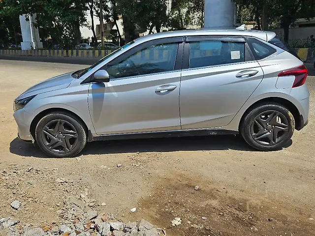 Used Hyundai i20 [2020-2023] Sportz 1.2 IVT [2020-2023] in Mumbai