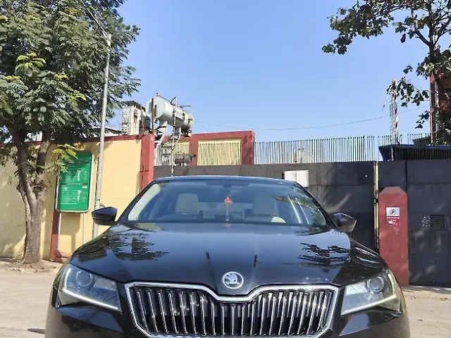Used 2017 Skoda Superb in Mumbai