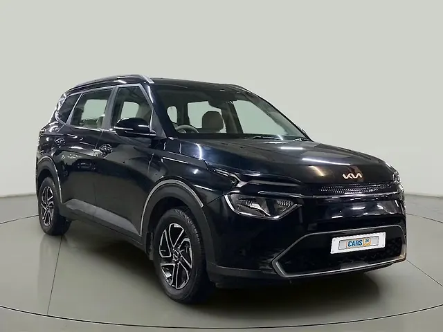 Used 2022 Kia Carens in Chandigarh