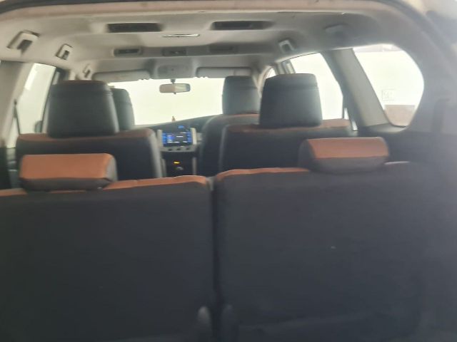 Used Toyota Innova Crysta [2016-2020] 2.4 G 8 STR [2016-2017] in Ludhiana