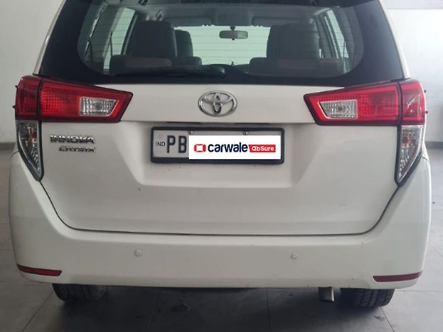 Used Toyota Innova Crysta [2016-2020] 2.4 G 8 STR [2016-2017] in Ludhiana