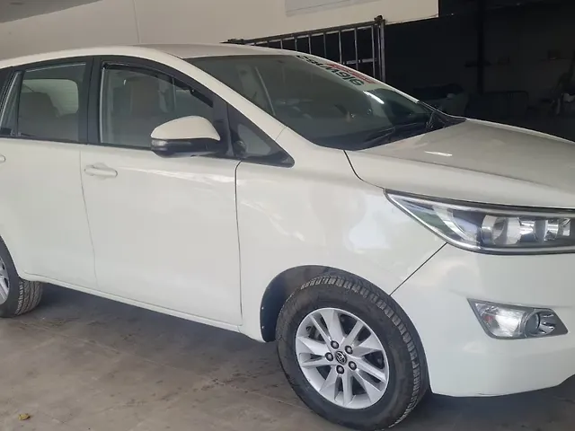 Used Toyota Innova Crysta [2016-2020] 2.4 G 8 STR [2016-2017] in Ludhiana