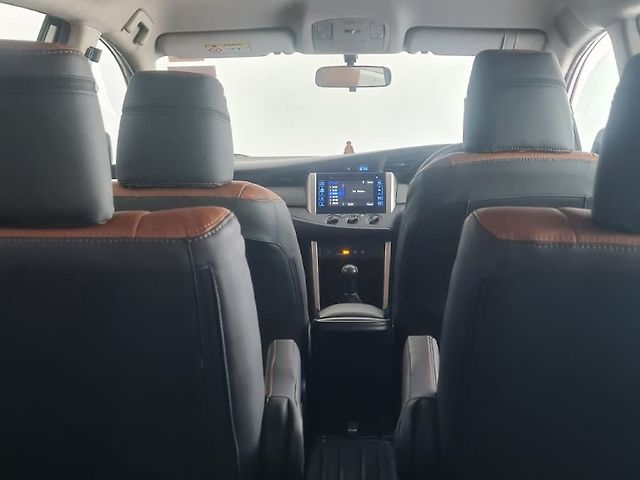 Used Toyota Innova Crysta [2016-2020] 2.4 G 8 STR [2016-2017] in Ludhiana