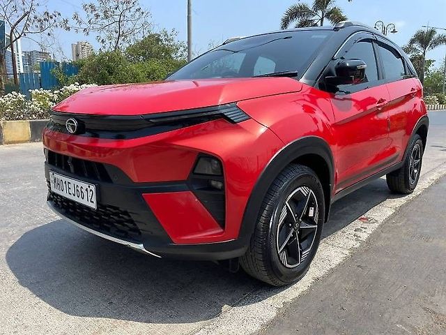 Used Tata Nexon Fearless Plus (S) 1.2 Petrol 7DCA Dual Tone [2023-2025] in Mumbai